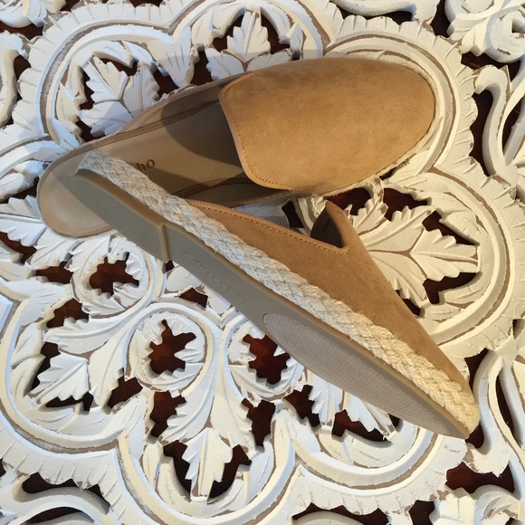 Zigi soho slip ons Suede like material Sand color - Picture 2 of 4