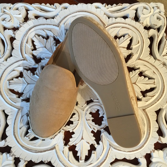 Zigi soho slip ons Suede like material Sand color - Picture 4 of 4