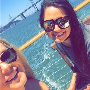 Meet your Posher, Sam