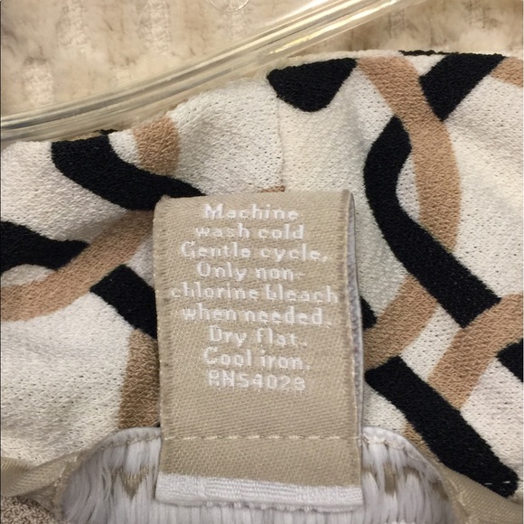 Banana Republic Blouse - Picture 8 of 8