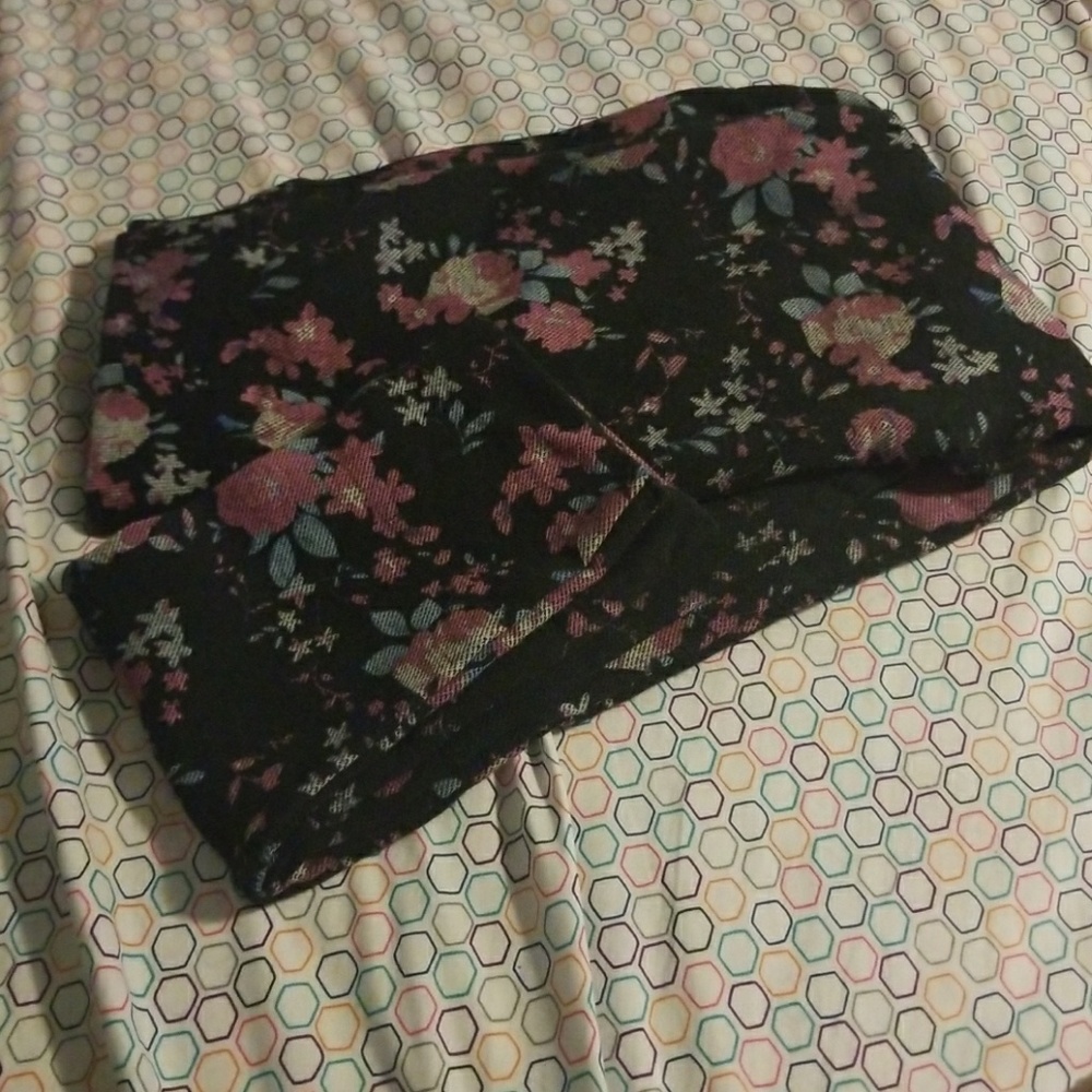 TRADED - Floral Leggings