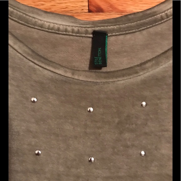 Tunic - Picture 3 of 3