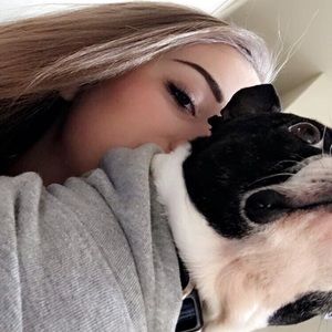 Meet your Posher, Maddie