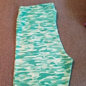 NWOT Lularoe TC Leggings