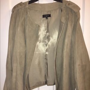 Gorgeous suede jacket!