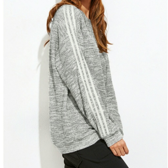 📣LAST ONE 📣 🌱 MARBLED SWEATER🌿🌿 - Picture 2 of 7