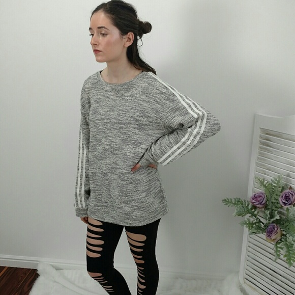 📣LAST ONE 📣 🌱 MARBLED SWEATER🌿🌿 - Picture 6 of 7