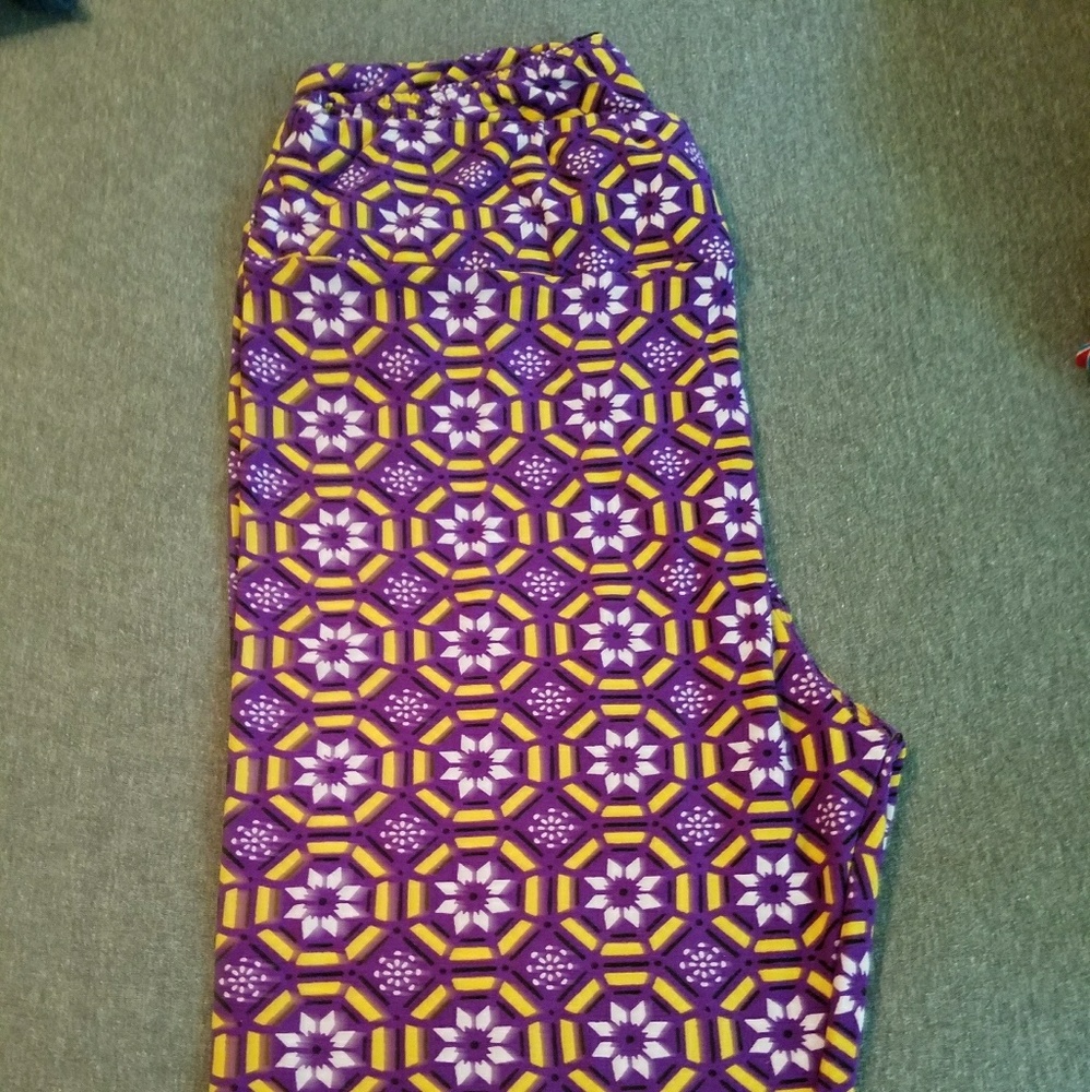 NWOT Lularoe TC Leggings