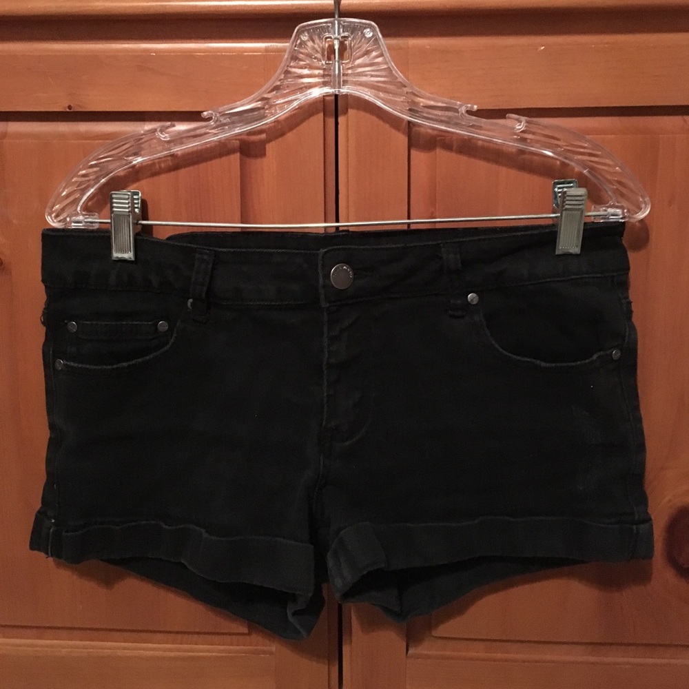 ** FLASH SALE** Black Denim Shorts