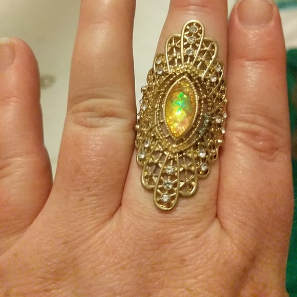 Yellow and Goldtone Openwork Ring - Picture 2 of 4