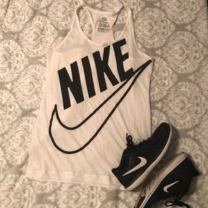 NIKE Workout Tank