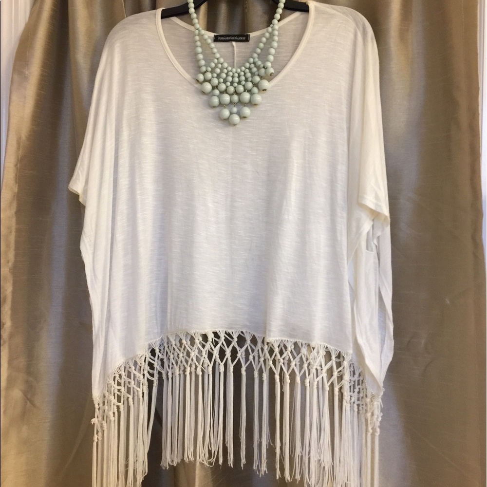 YOUARENOTALONE Boho top with fringe