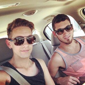 Meet your Posher, Izzy