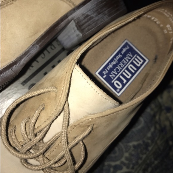 Shoes - Picture 2 of 4