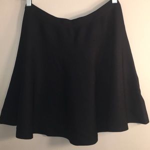 Club monaco circle line skirt