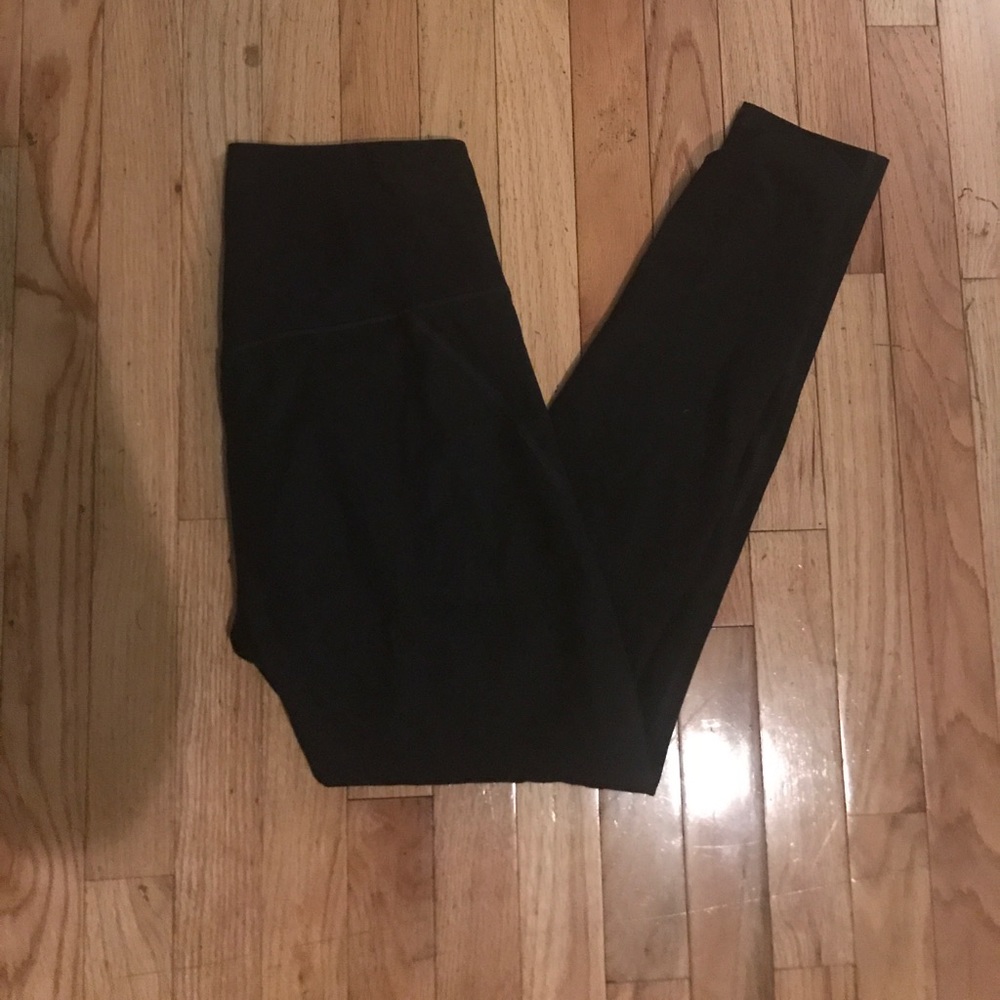 Girlfriend Collective black leggings