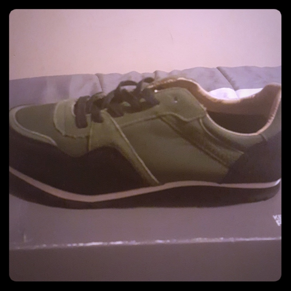 Men Shoes