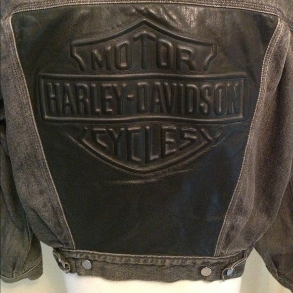Harley Davidson Men's Denim & Leather Jacket - Picture 3 of 6