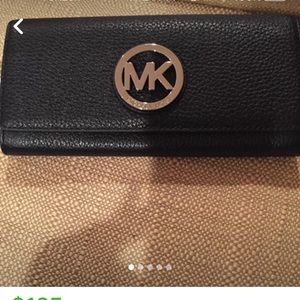 Michaels Kors Black Leather Pebbled Wallet