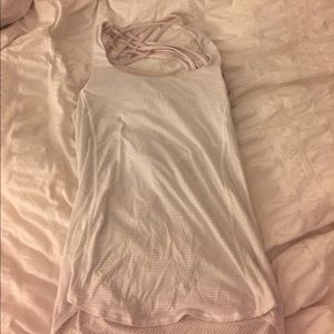 LuluLemon work out top