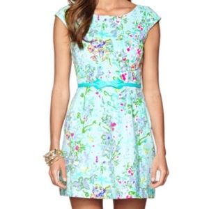 Looking to send it to a Lilly loving home!