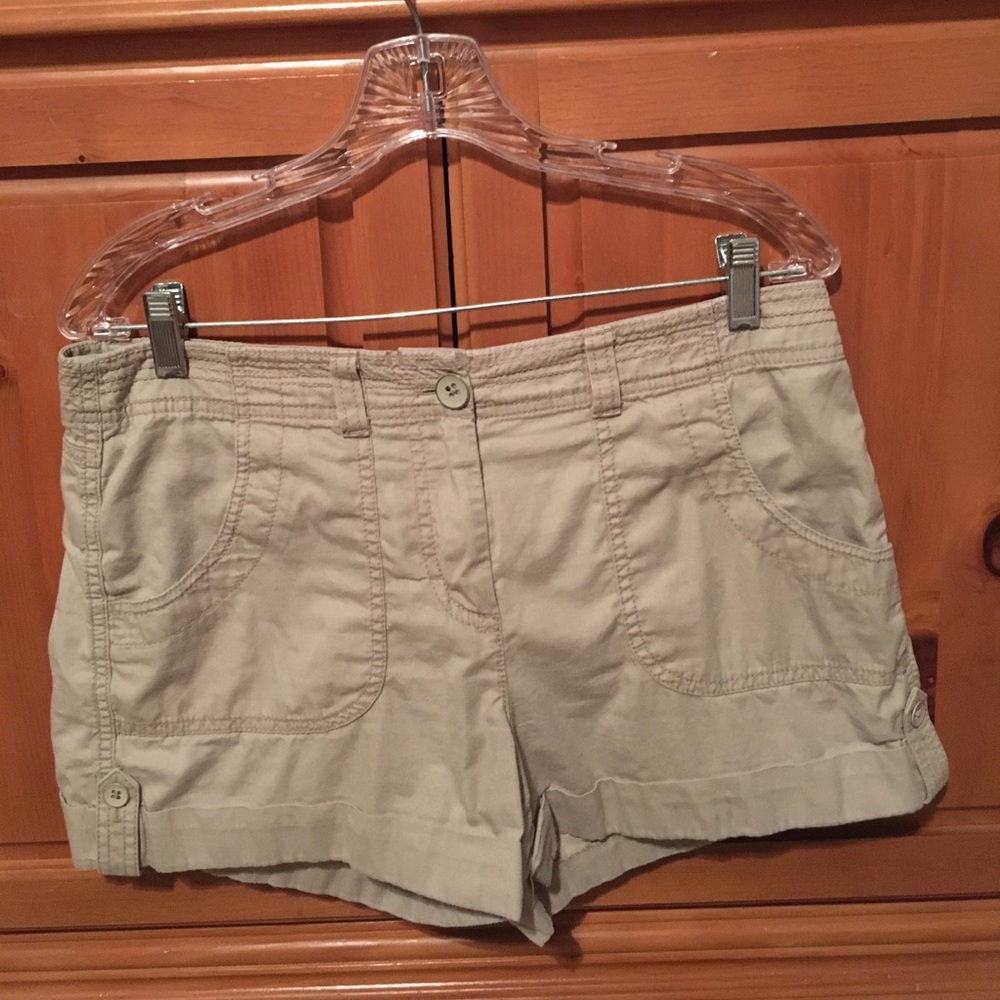 Loft Cargo Shorts