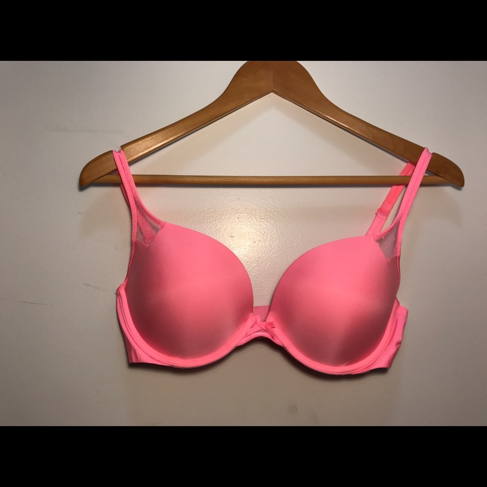 Pink Victoria push up bra