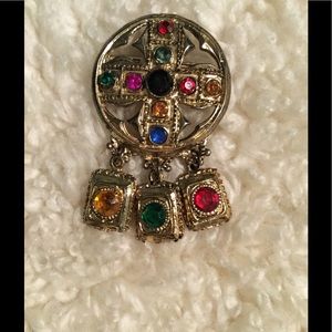 Brooch