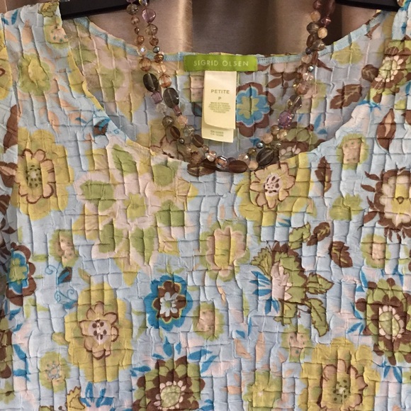 Sigrid Olsen top with flowers - Picture 4 of 7