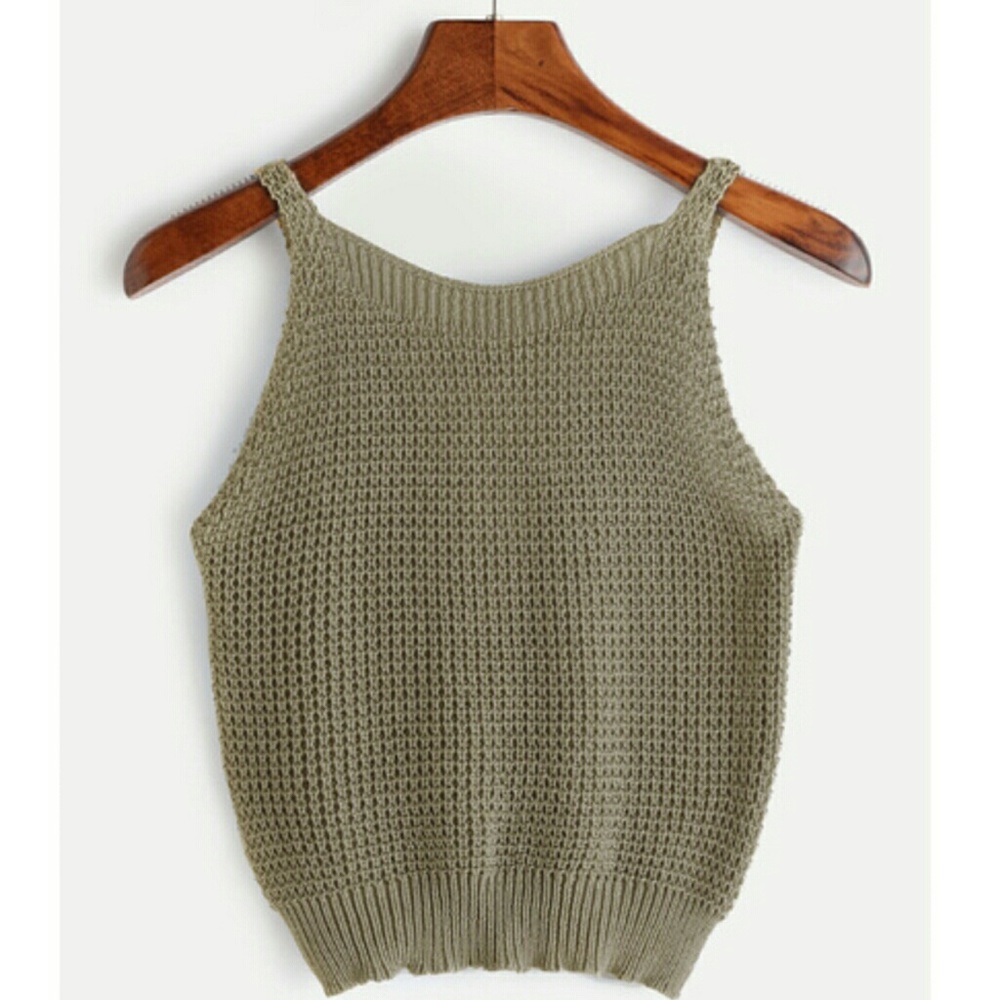 🌿🌿CROCHET KNIT TOP🌿 - Picture 2 of 8