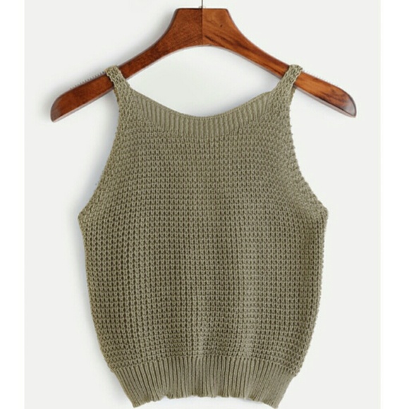 🌿🌿CROCHET KNIT TOP🌿 - Picture 2 of 8