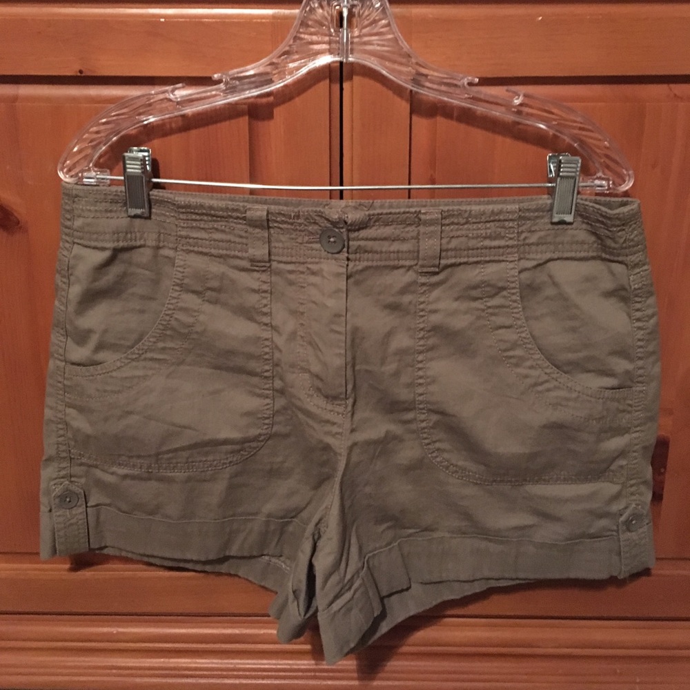 Loft Cargo Shorts