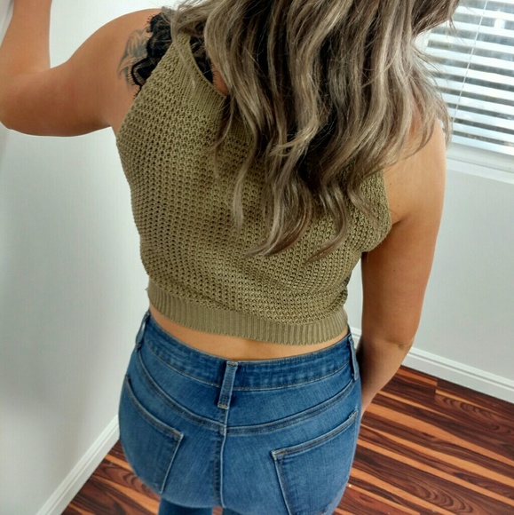🔴CLEARANCE 🔴 🌿CROCHET KNIT TOP🌿 - Picture 6 of 8