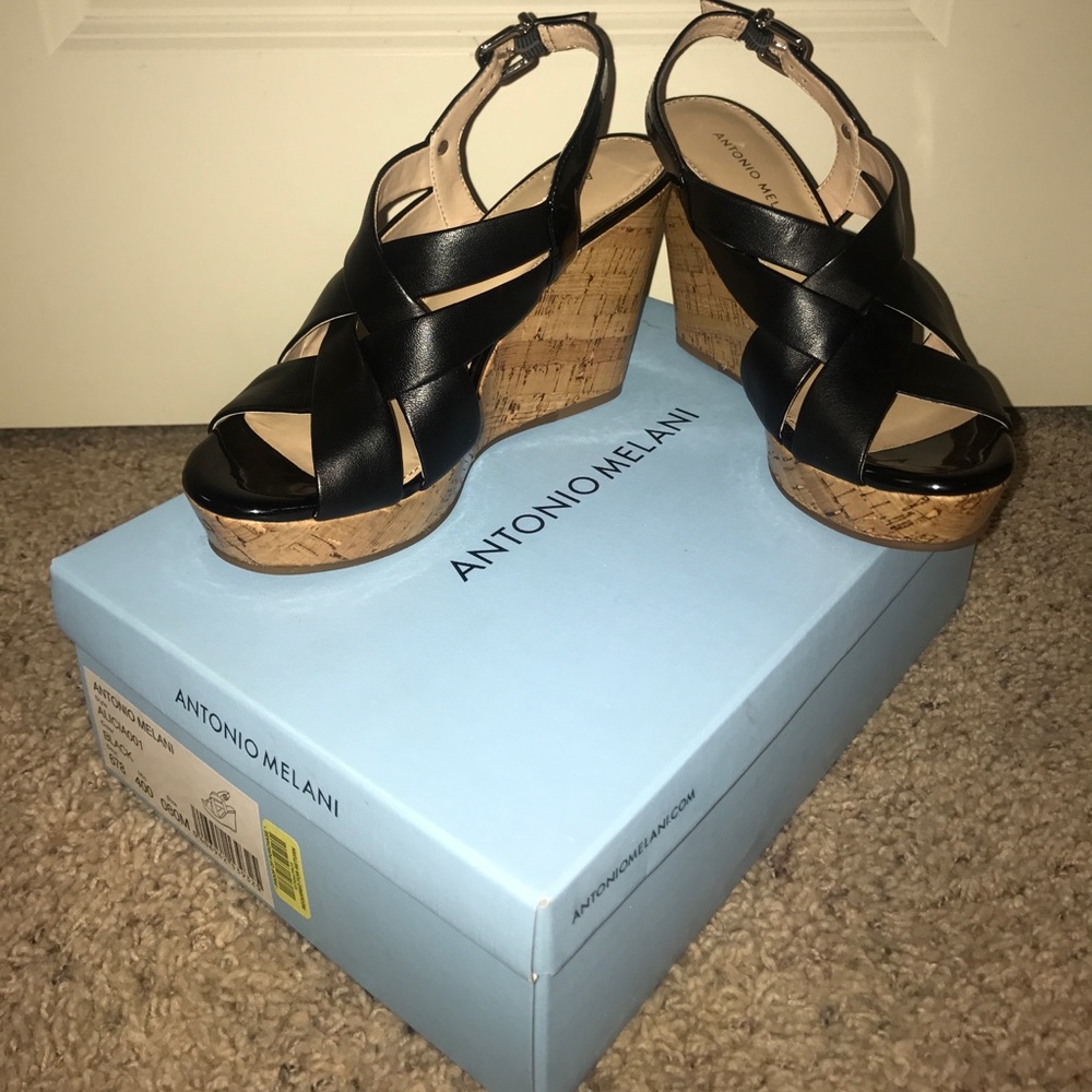 NEW ANTONIO MELANI Black Wedges