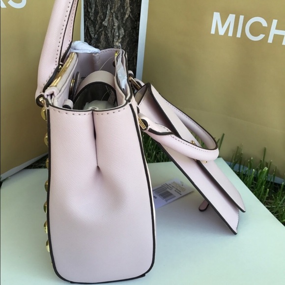 🌸Michael Kors Blossom Studded Satchel Set🌸 - Picture 2 of 7