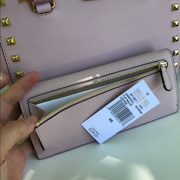 🌸Michael Kors Blossom Studded Satchel Set🌸 - Picture 7 of 7