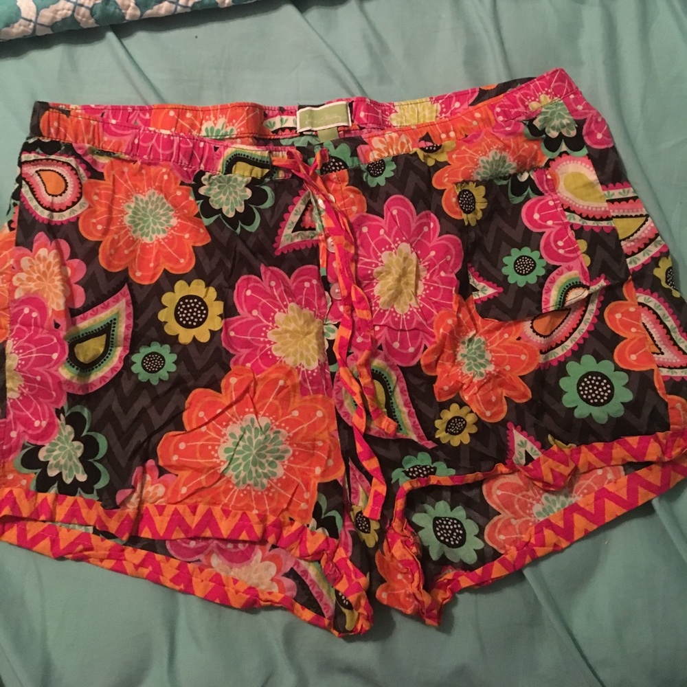 Vera Bradley sleeping short