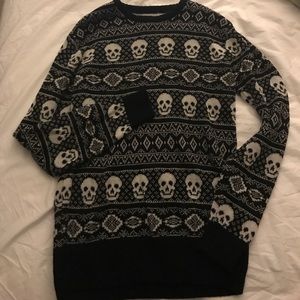 Hot Topic Skull Sweater!