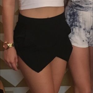 Black Envelope Skort