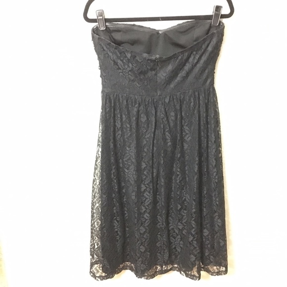 Black lace strapless dress, Forever 21 - Picture 3 of 4