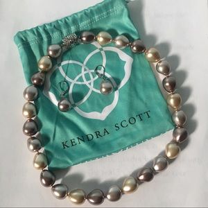 ❤️Vintage❤️ Tri-Tone Stone Set