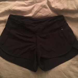Lululemon Speed Short size 4 black