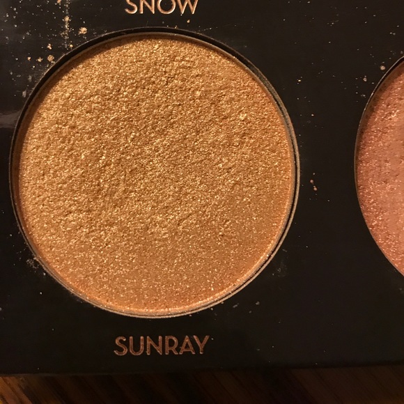 ANASTASIA BEVERLY HILLS - Picture 4 of 6