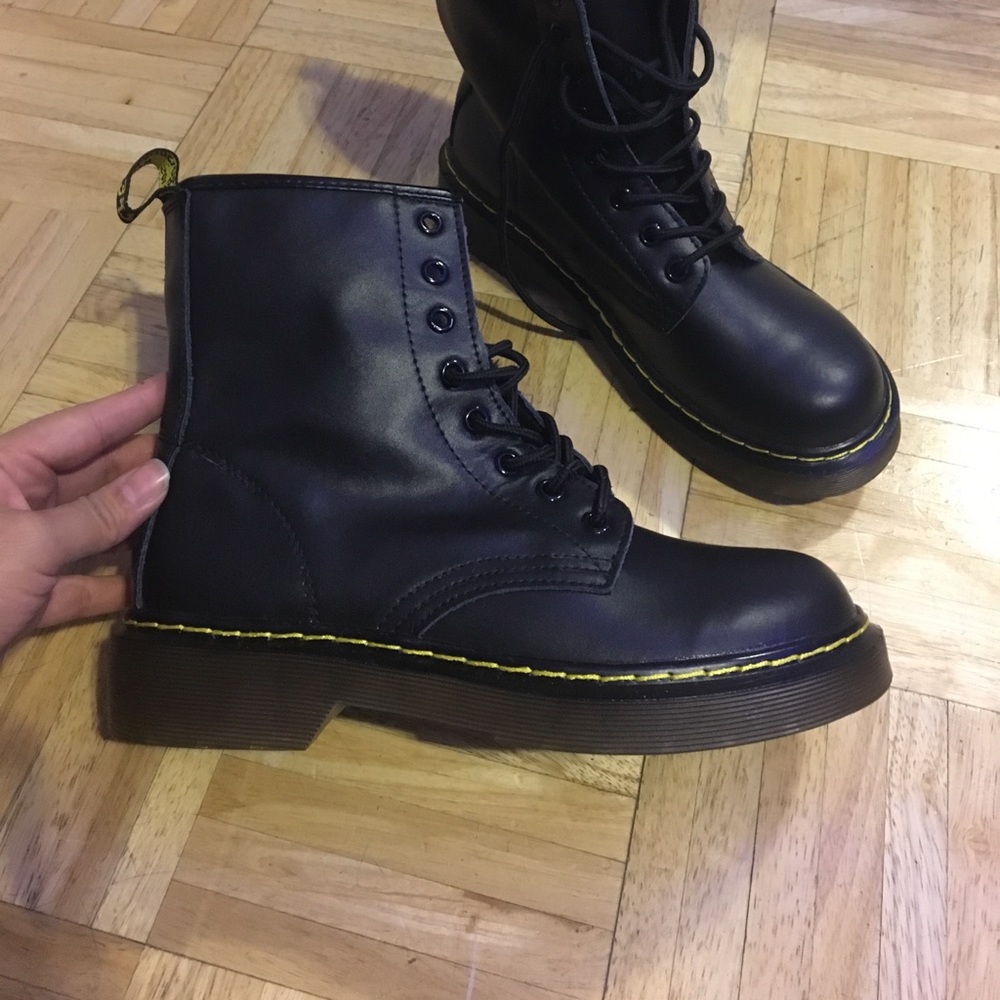 Genuine leather boots