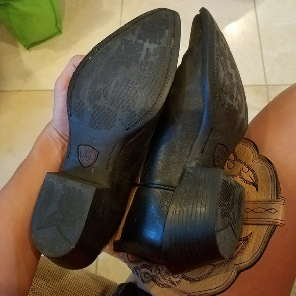 Ariat cowboy boots size 7.5, genuine leather - Picture 3 of 4