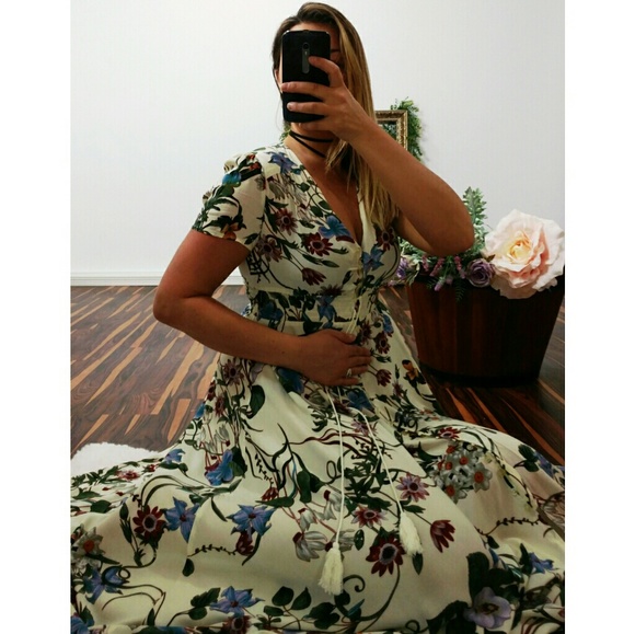 📣LAST ONE📣  🌿FLORAL MAXI DRESS🌿 - Picture 5 of 7
