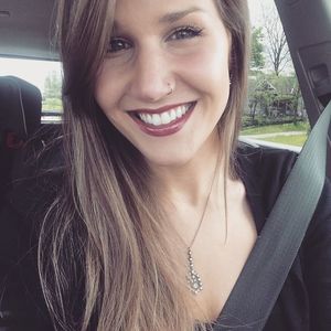 Meet your Posher, Kelly