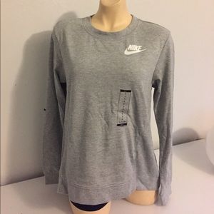 Nike poly/cotton blend lightweight sweatshirt