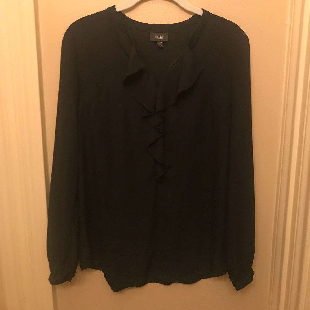 black blouse