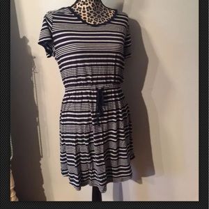 OLIVE & OAK Stretch Dress Blue STRIPE Nautical